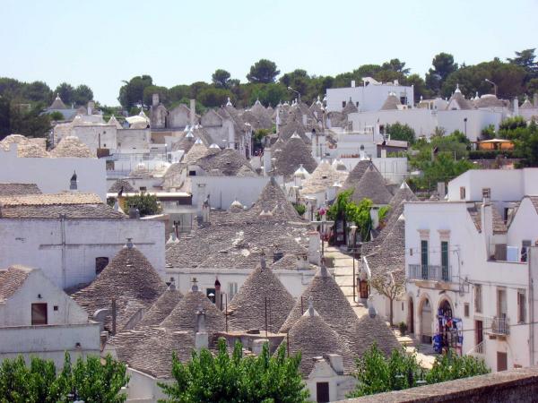 Alberobello-Apulia