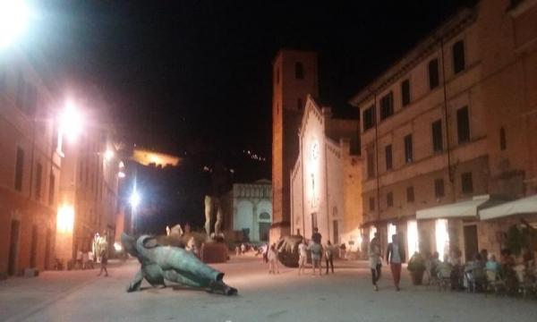 PIETRASANTA